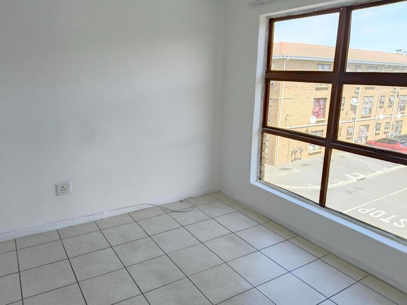 2 Bedroom Property for Sale in Ferndale Western Cape